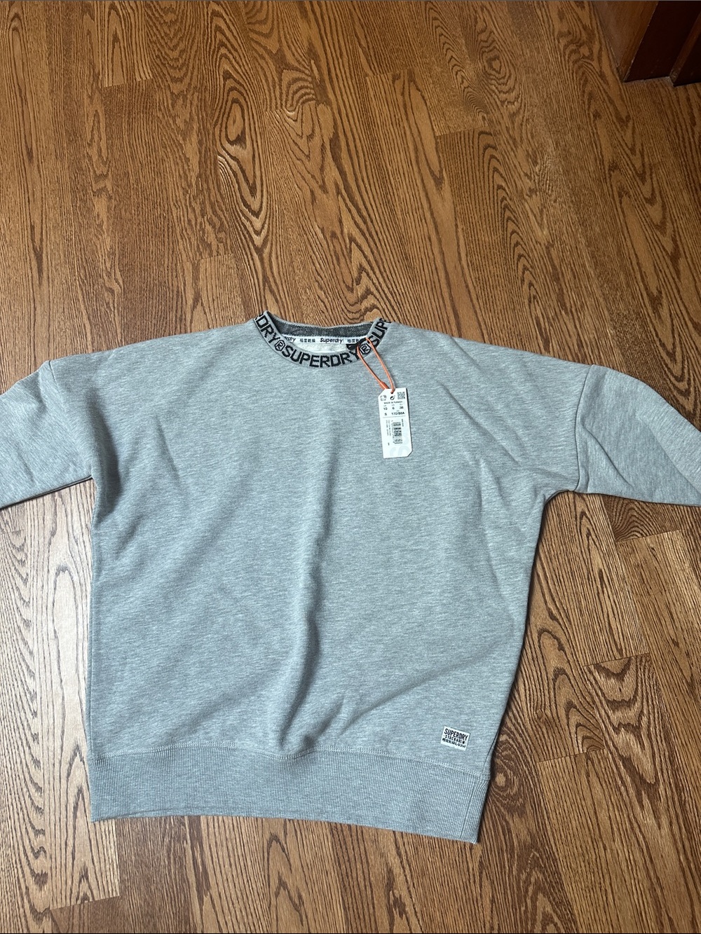 Superdry Light Grey Men's Crewneck Sweatshirt with Branded Neck Trim